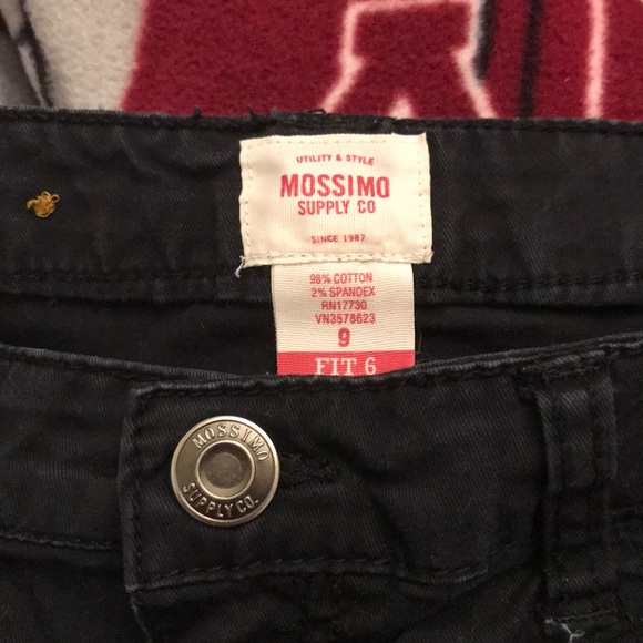 Black Jean Shorts 🖤⚡️ - Picture 4 of 4